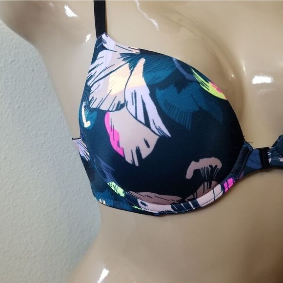 PINK Victoria's Secret Strappy Back Push Up Bra - Picture 8 of 13